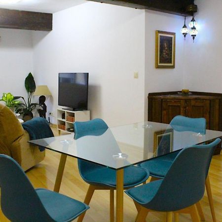 Al Pie Del Camarin Con Parking Gratis Apartman Jaén Kültér fotó